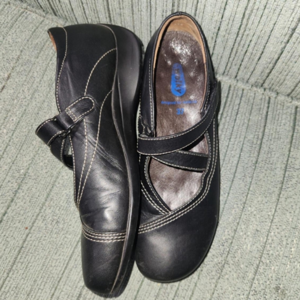 Wolky Leather Passion shoes